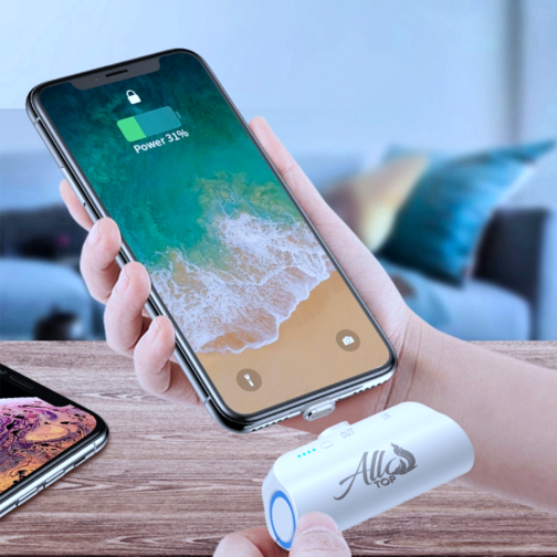 Câble chargeur magnétique 3en1 et sa mini batterie de secours magnétique sur la même connectique, câble charge rapide 3A